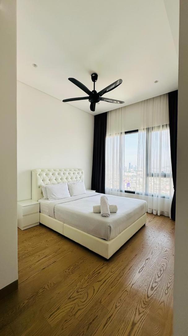 Lucentia Residents At Bbcc Lalaport Bukit Bintang * Kuala Lumpur