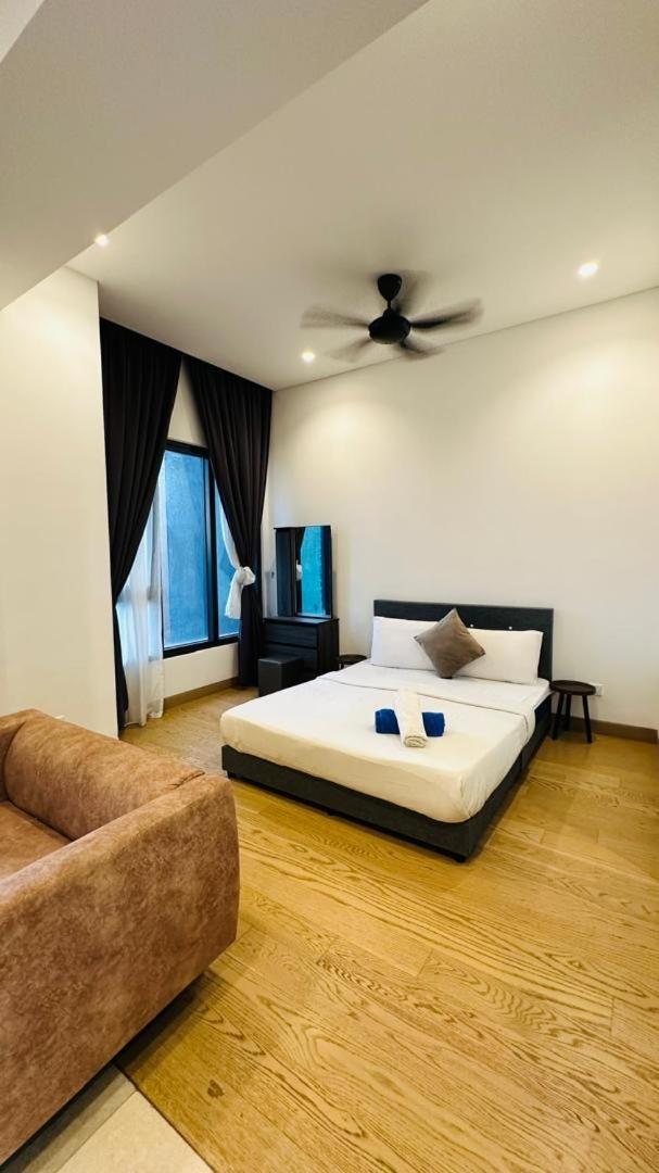 Lucentia Residents At Bbcc Lalaport Bukit Bintang Pangsapuri *